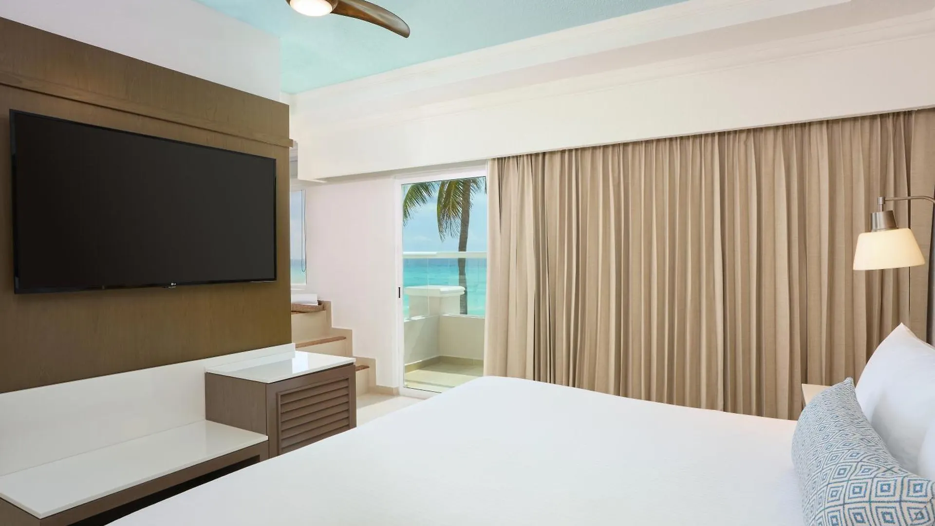 Sunscape Cancun All-Inclusive Resort & Spa Mexico
