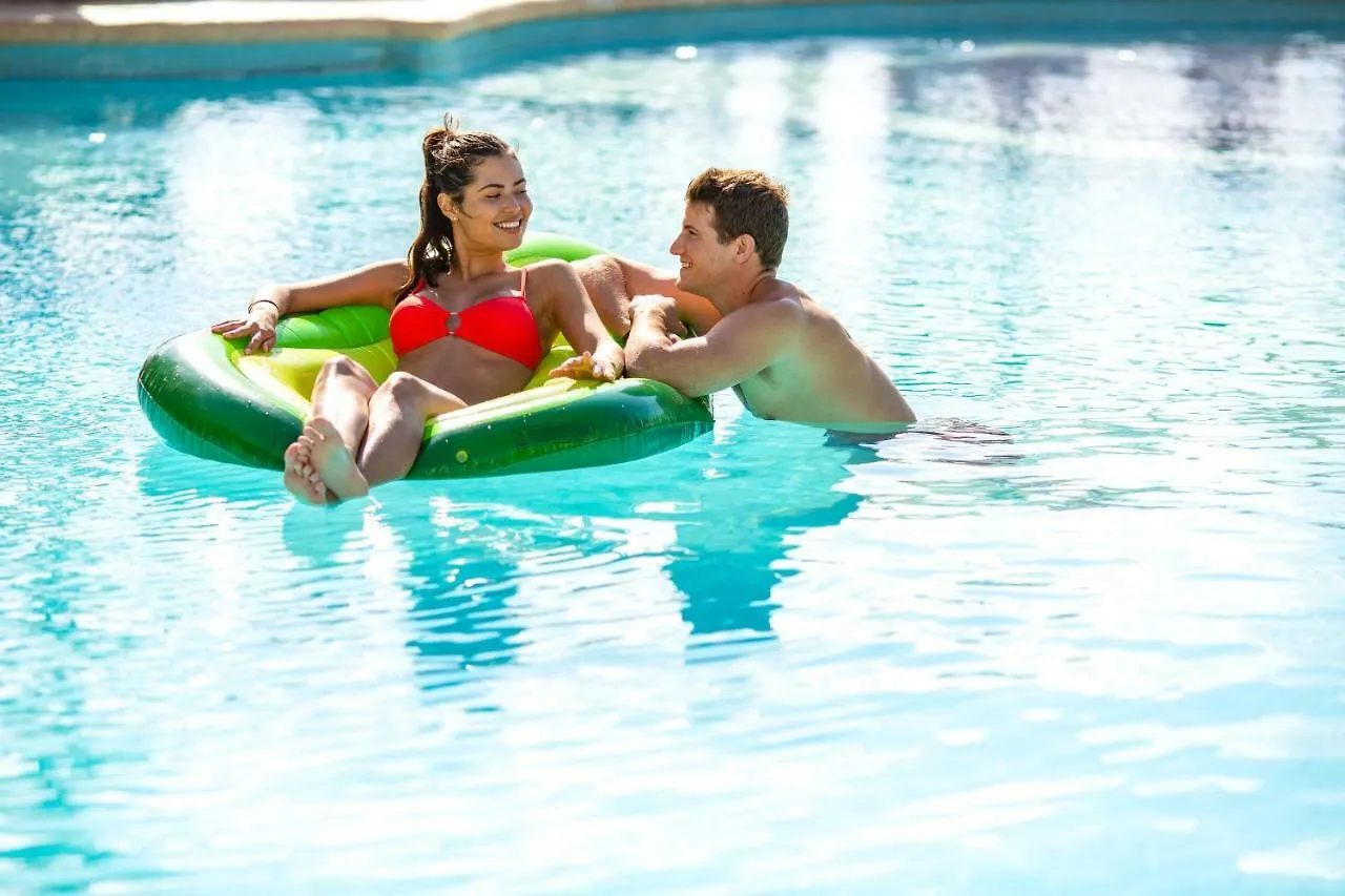 ****  Sunscape Cancun All-Inclusive Resort & Spa Mexico