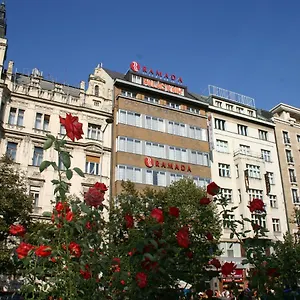 Ramada Centre 4* Praga