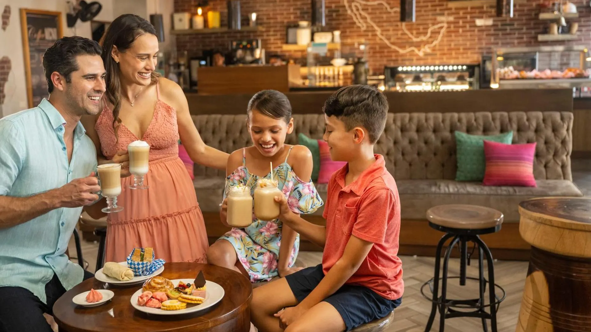 Wyndham Alltra Cancun All Inclusive Resort