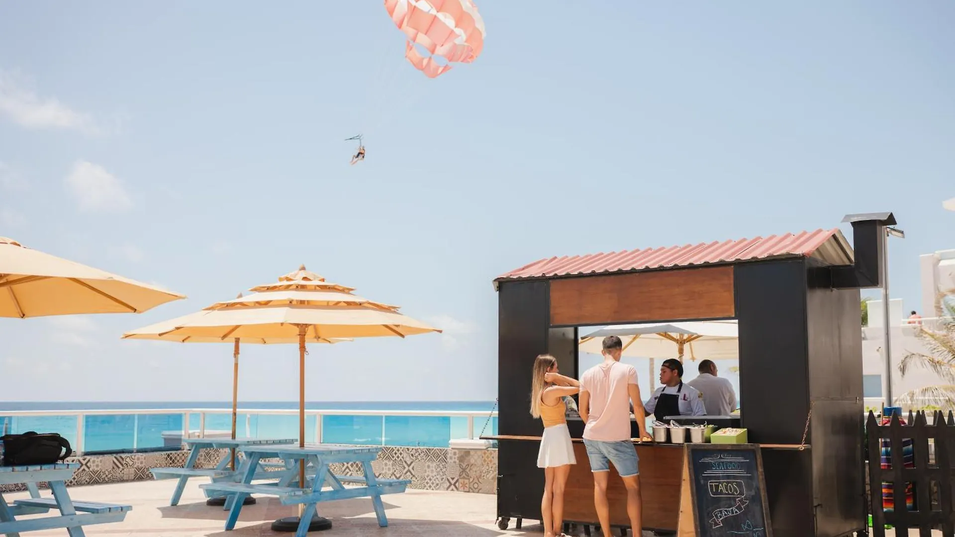 Wyndham Alltra Cancun All Inclusive Resort